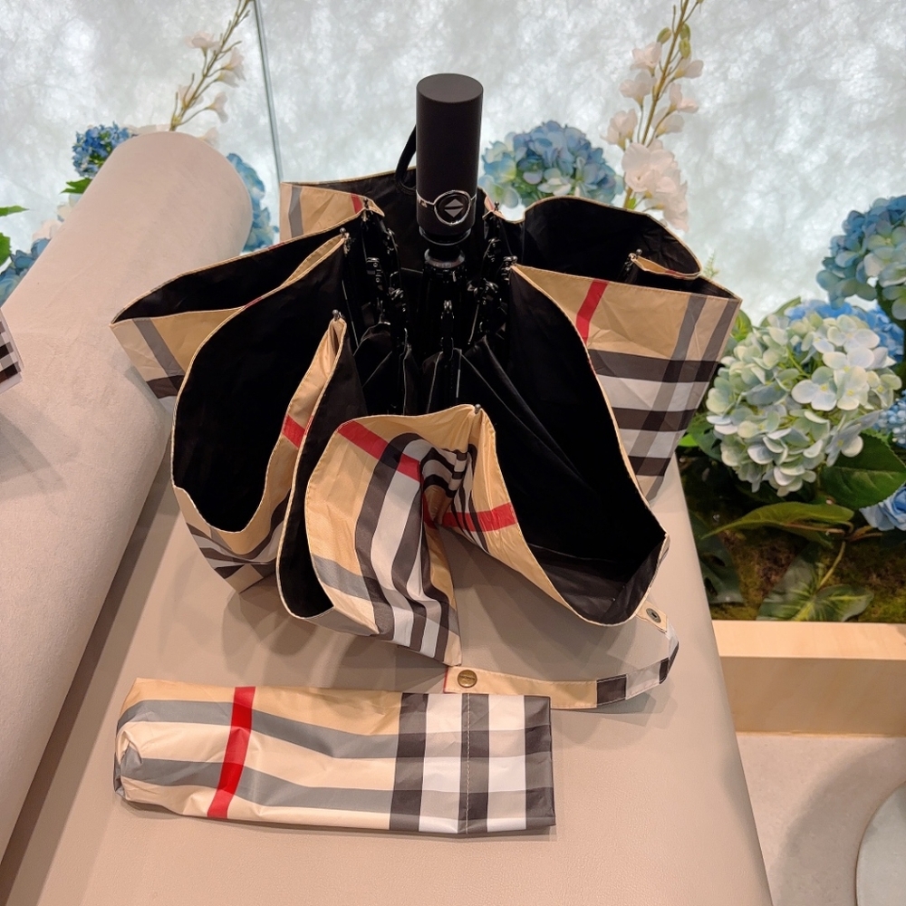 BURBERRY - Picture 2 of 6